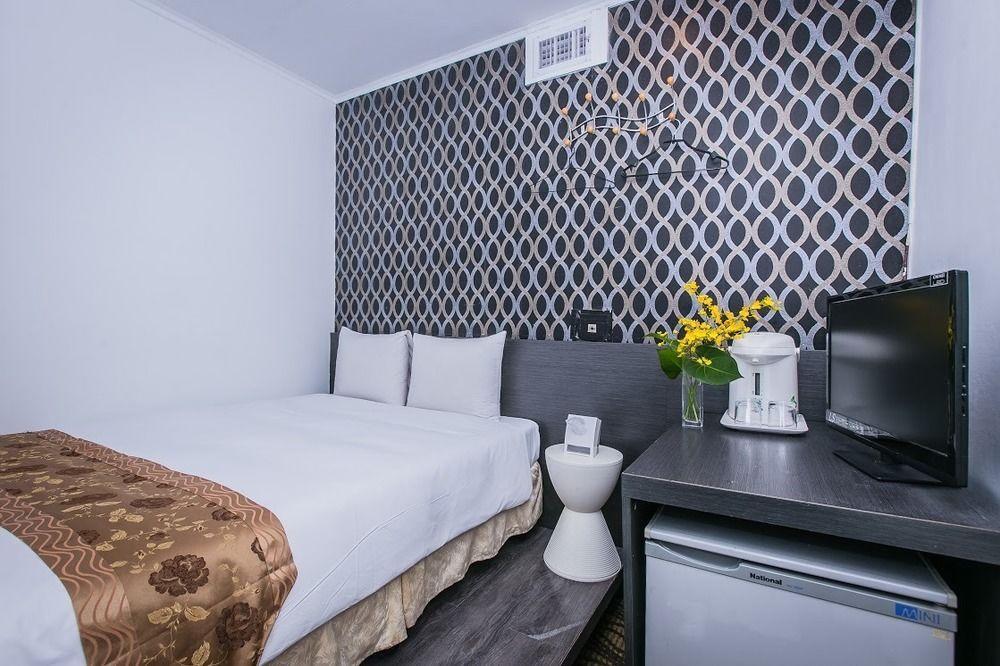 טאיפיי Queens Hotel מראה חיצוני תמונה