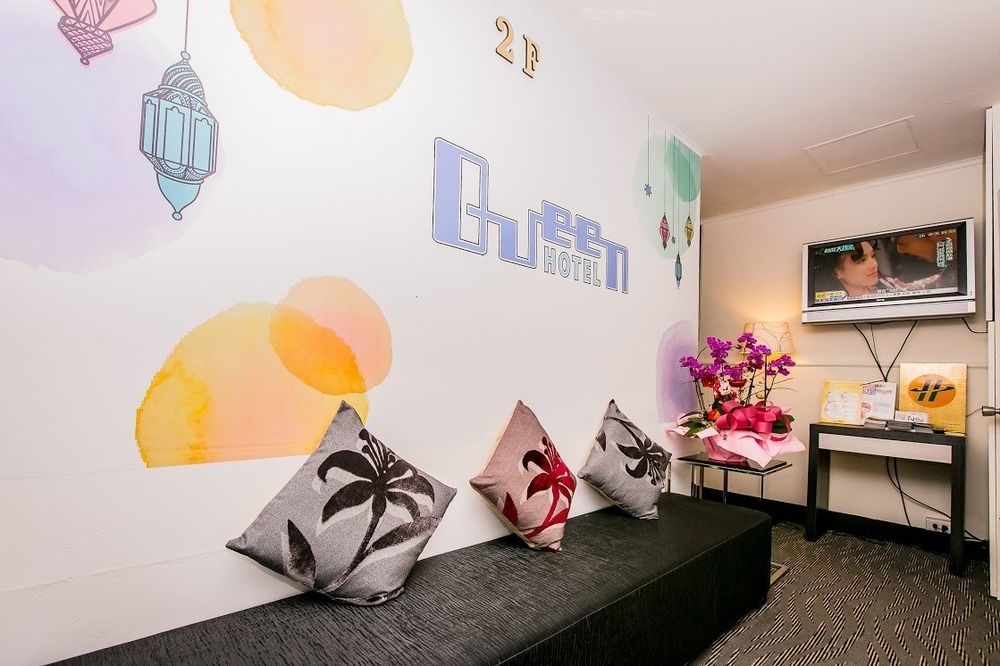 טאיפיי Queens Hotel מראה חיצוני תמונה